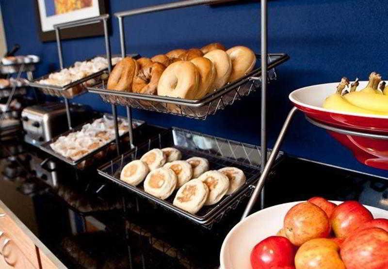 Fairfield Inn & Suites Youngstown Boardman Poland Nhà hàng bức ảnh